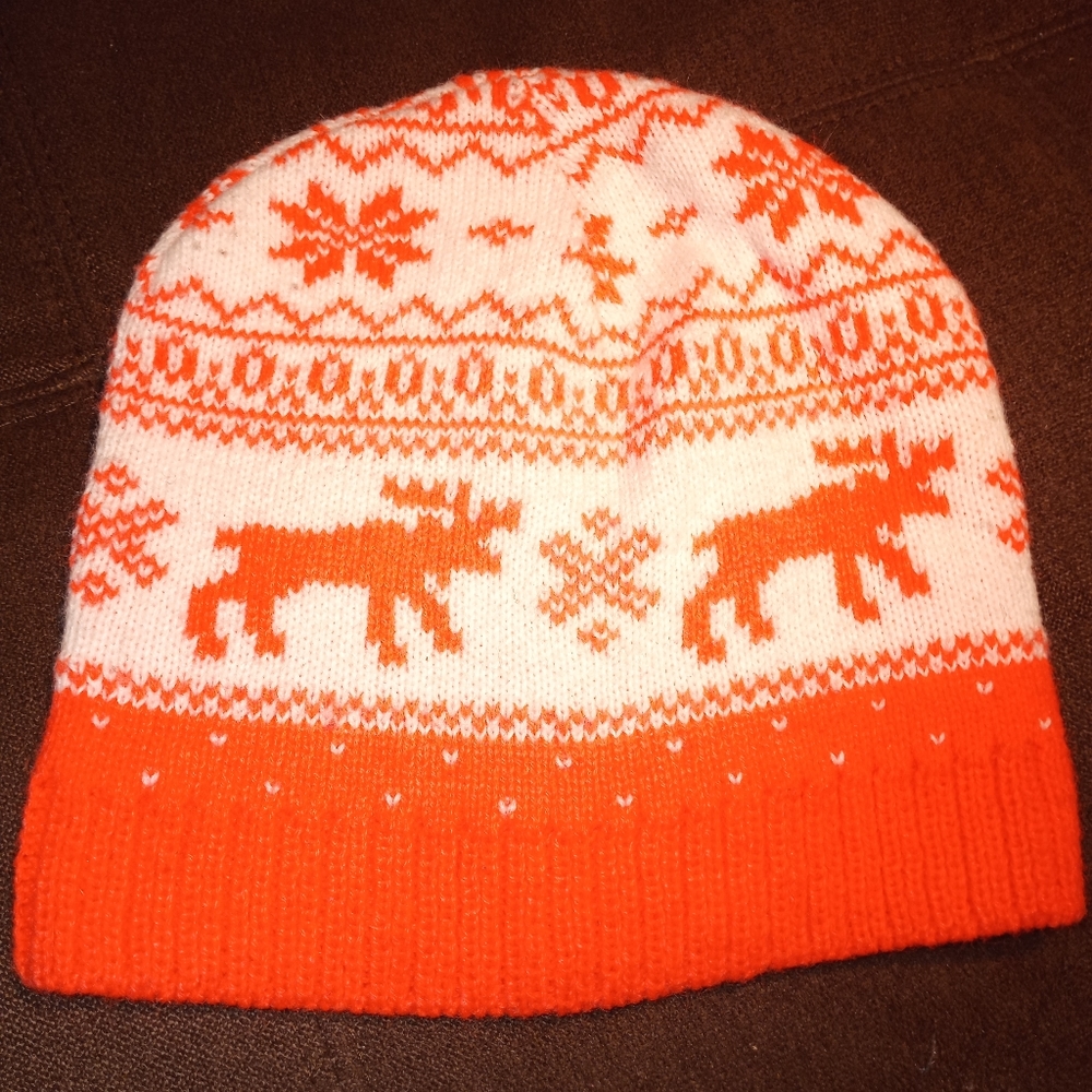 Winter hat - Picture 2 of 2